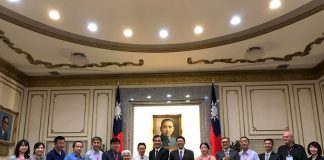 海外民運人士拜會蘇嘉全 籲台堅守民主價值