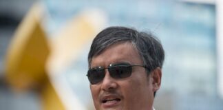 陳光誠:匪黨竊國,何談法治?!