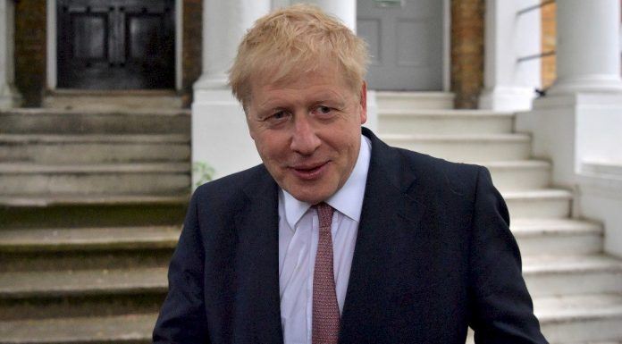 英首相之爭正式登場 強生呼聲高戈夫陷吸毒醜聞