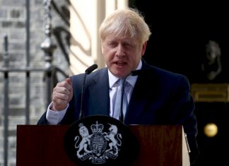 強生上任誓言如期脫歐 英鎊上漲倫敦股市收黑