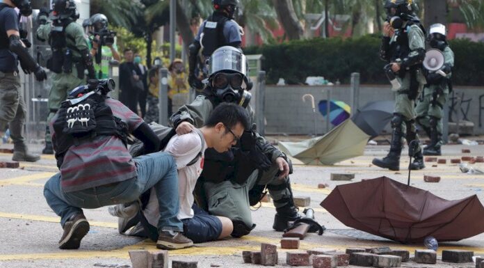 香港反送中理大衝突 8人被判刑32~45個月