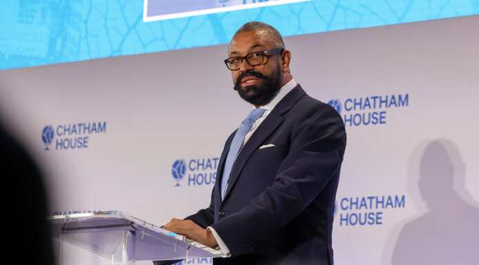 香港通緝海外知名維權人士 英國:絕不容忍