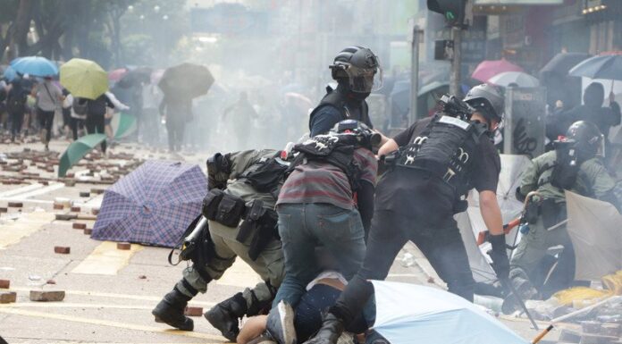 香港反送中理大校外衝突 至今165人暴動罪成立