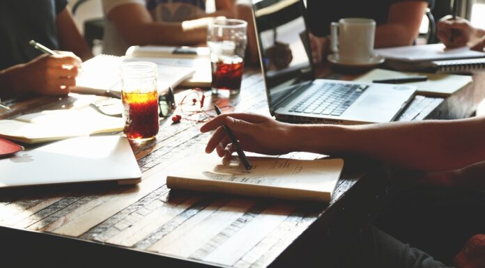 程式之夢:台港跨文化合作的奇蹟