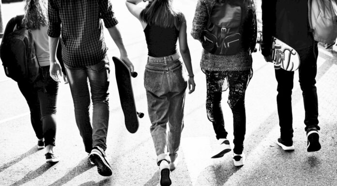 走過人生四分之一的忠告:留下青春無悔的歷史