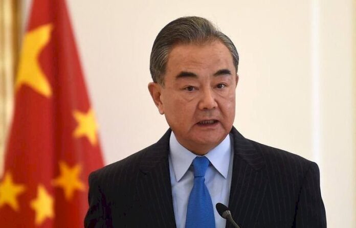 中共二十大/誰接外交一把手?端視「七上八下」或「能上能下」