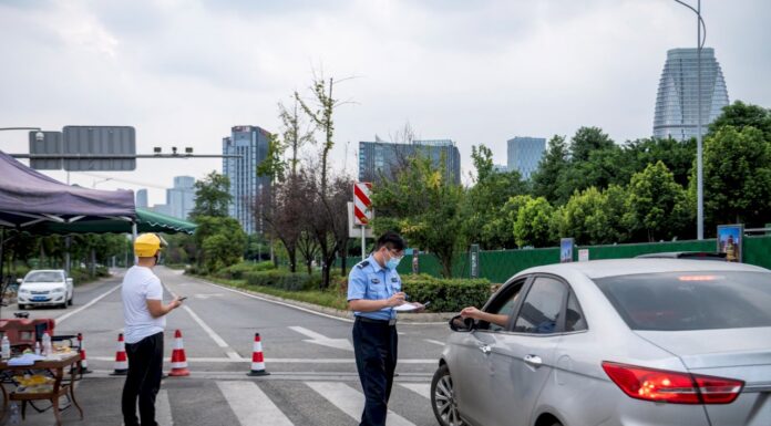 防疫維穩掛帥 中國經濟困境將痛苦漫長