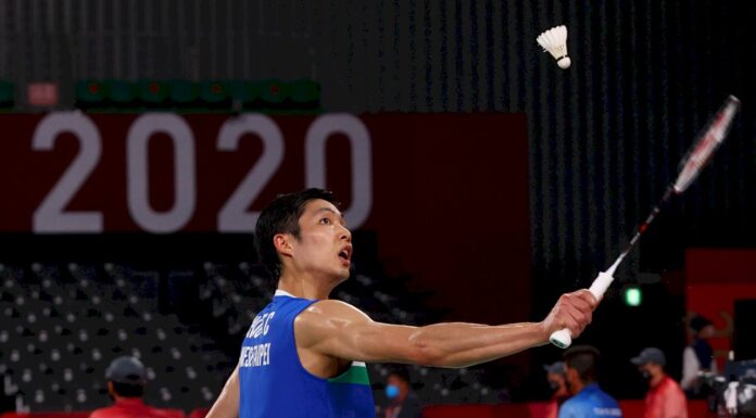 嚇出冷汗!羽球一哥周天成驚濤駭浪中晉級8強