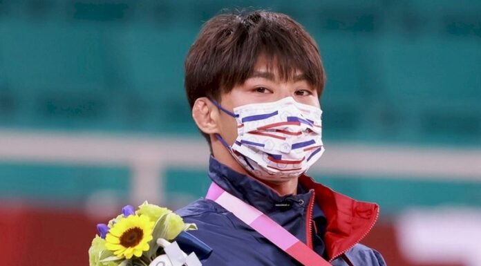 得獎也不例外 國際奧會重申頒獎台上須戴口罩