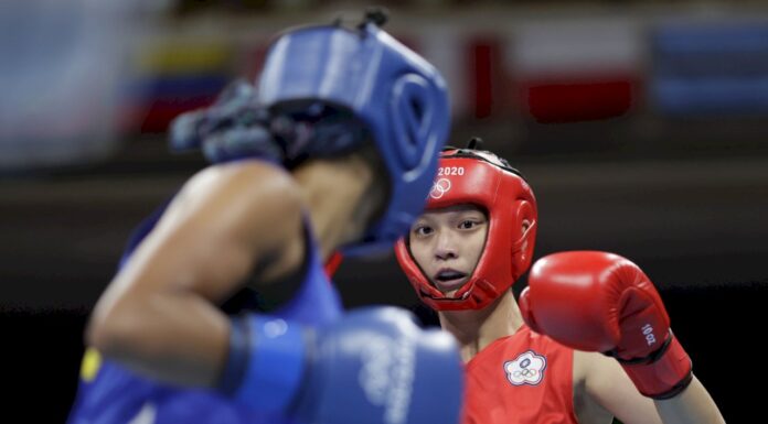 拳擊吳詩儀摘東奧首勝 闖進16強