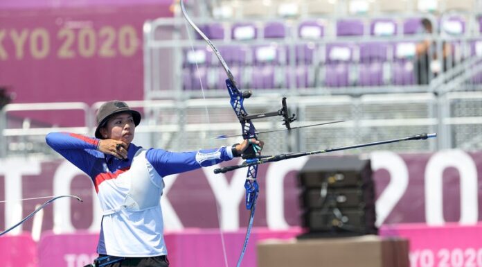 最後連射三支10分箭 林佳恩挺進射箭個人賽16強