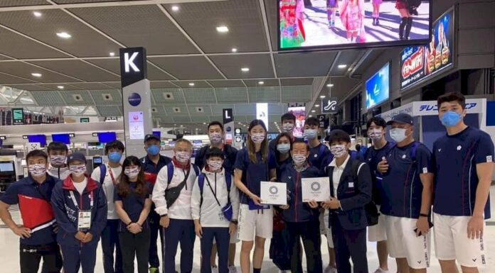 親送18位奧運選手返台 謝長廷:謝謝選手為台灣的努力和心血