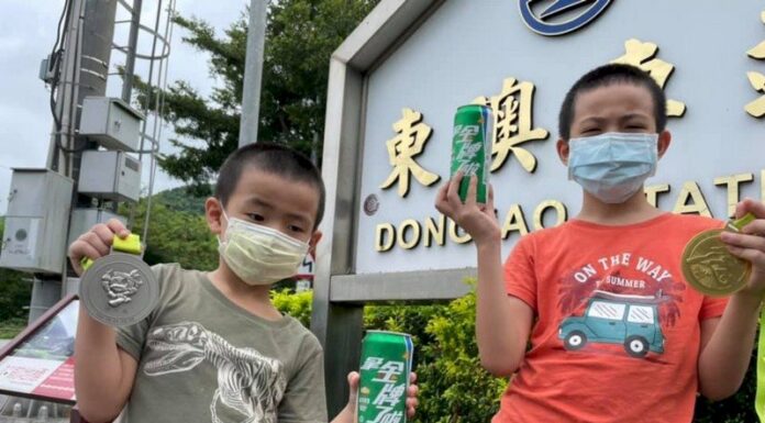 趕搭東奧熱潮 宜蘭東澳車站成景點假日逾500人