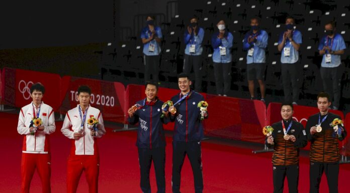 麟洋配擊敗中國雙塔奪金 中國網友痛罵輸太難看